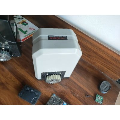 Cách vận hành đơn giản của động cơ motor cổng lùa yh 1.5hp chính hãng Giới thiệu motor cửa cổng tự động