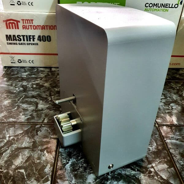 Cổng tự động Comunello Fort 1000kg có độ bền cao Cổng tự động Comunello Fort 1000kg có độ bền cao