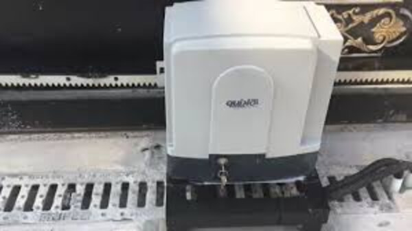 Cửa tự động cánh tay đòn dễ dàng thi công, lắp đặt Cửa tự động cánh tay đòn dễ dàng thi công, lắp đặt
