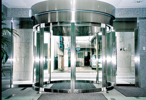 Cửa kính xoay tự động Đồng Nai