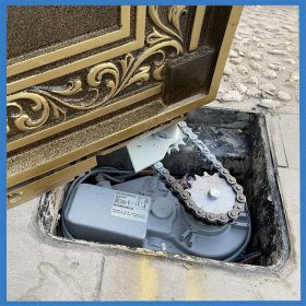 Giá cổng âm sàn Cominello Italia chính hãng