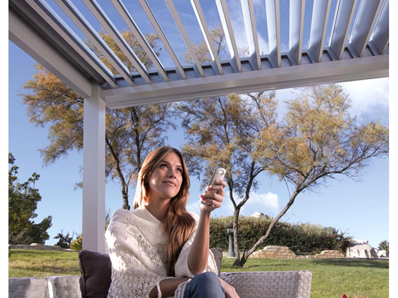 Điều khiển mái bạt xếp tự động thông qua remote Điều khiển mái bạt xếp tự động thông qua remote