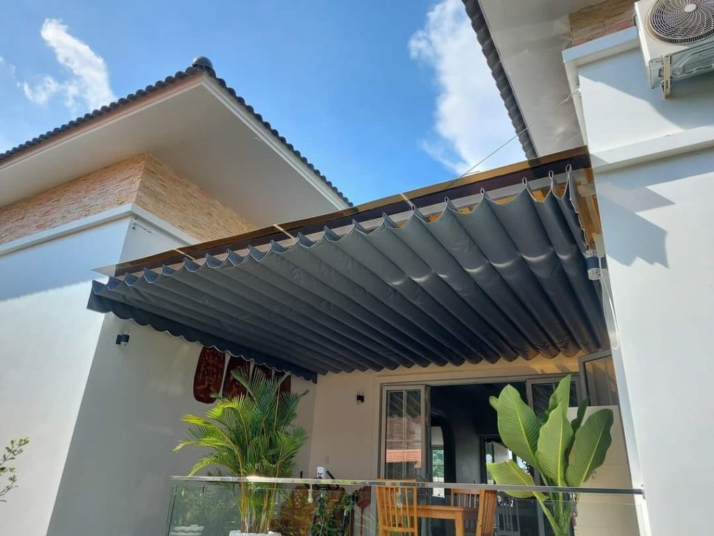 Tính bảo mật Tăng tuổi thọ cho mái bạt nếu dùng motor kéo bạt xếp Tăng tuổi thọ cho mái bạt nếu dùng motor kéo bạt xếp