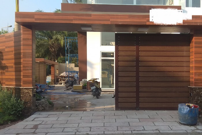 Cổng lùa cho ngôi nhà thêm sang trọng, tinh tế Cổng lùa cho ngôi nhà thêm sang trọng, tinh tế