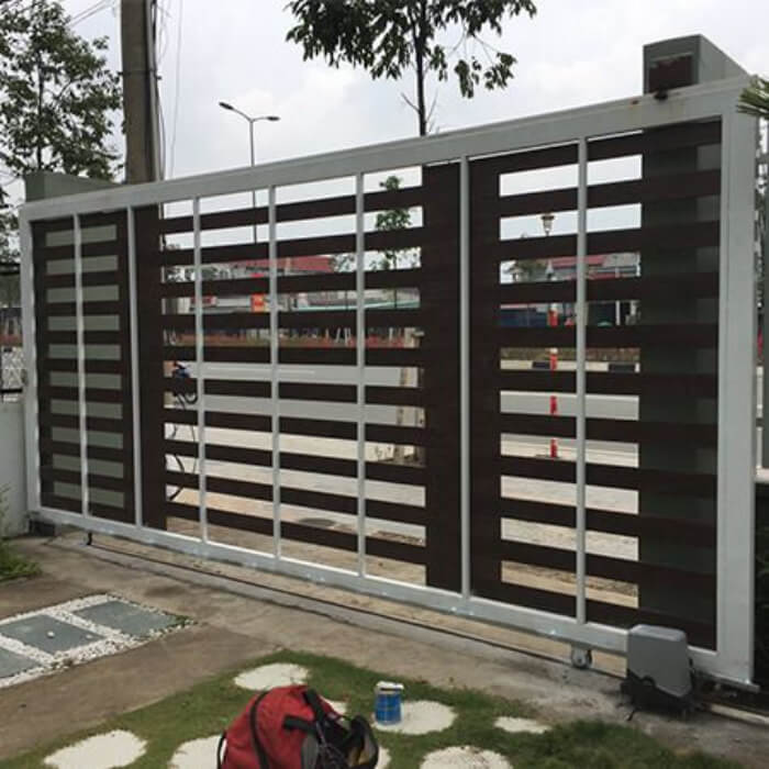 Mẫu cửa cổng lùa thích hợp cho mọi không gian Mẫu cửa cổng lùa thích hợp cho mọi không gian