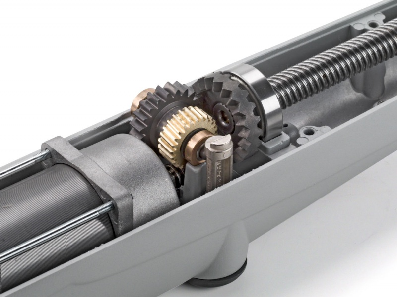 Bên trong của motor cổng cánh tay đòn Beninca BT24 Bên trong của motor cổng cánh tay đòn Beninca BT24