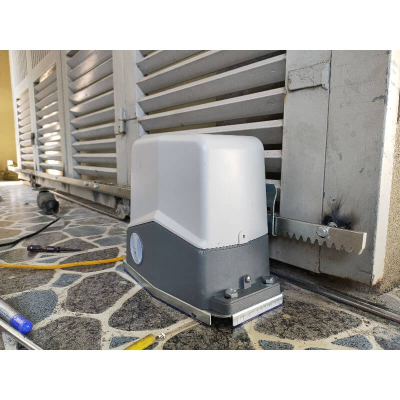 Motor cổng lùa Life sở hữu nhiều tính năng thông minh